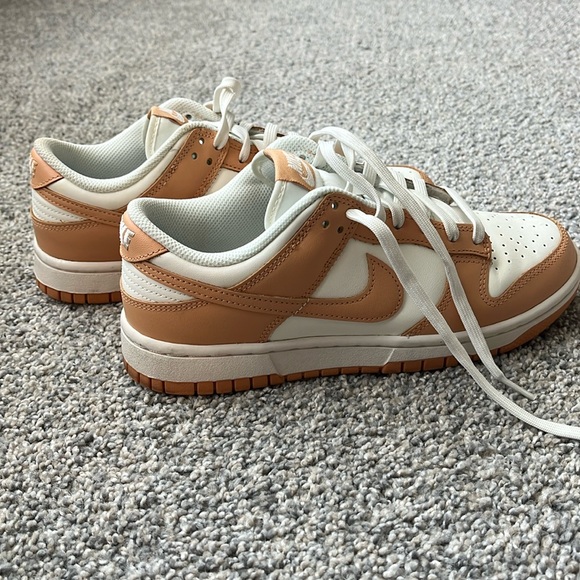 Nike Shoes - Women’s dunk low shoes